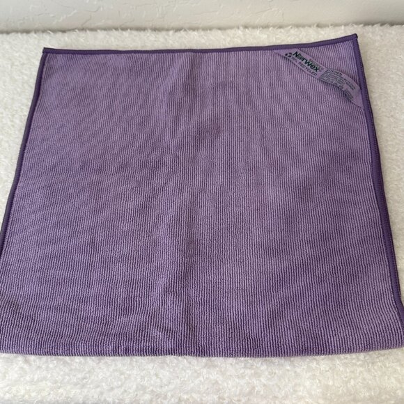 (1) Norwex Diamond Textured Kitchen Towel (Amethyst color), NEW - Picture 2 of 4
